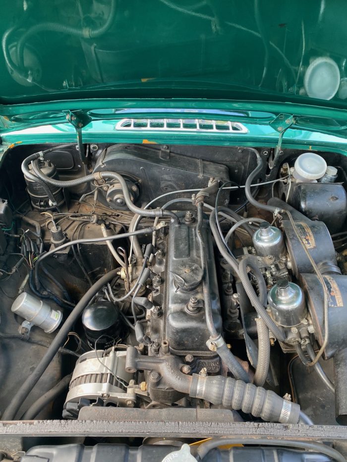 Mgb 1973 verte compartiment moteur